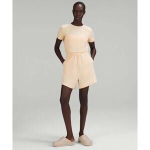 Lululemon Lightweight High-Neck Romper Prosecco-sz 8